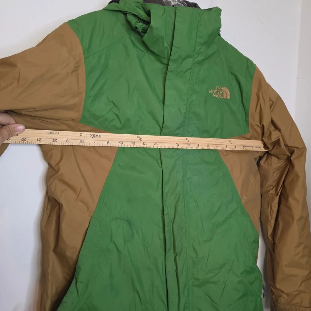 The North Face HyVent Jacket Mens Small Green Tan Notre Dame Fleece Lined Hooded